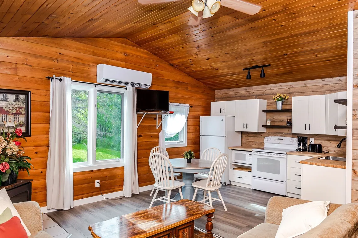 Cabin 15