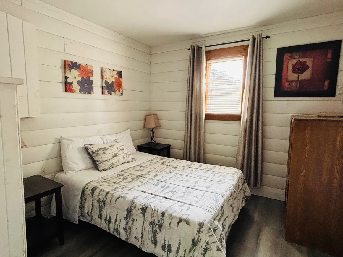 Cabin 16