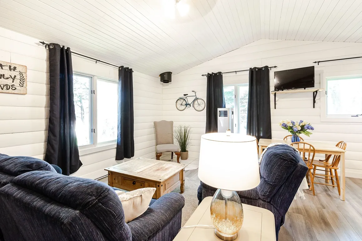 Cabin 14